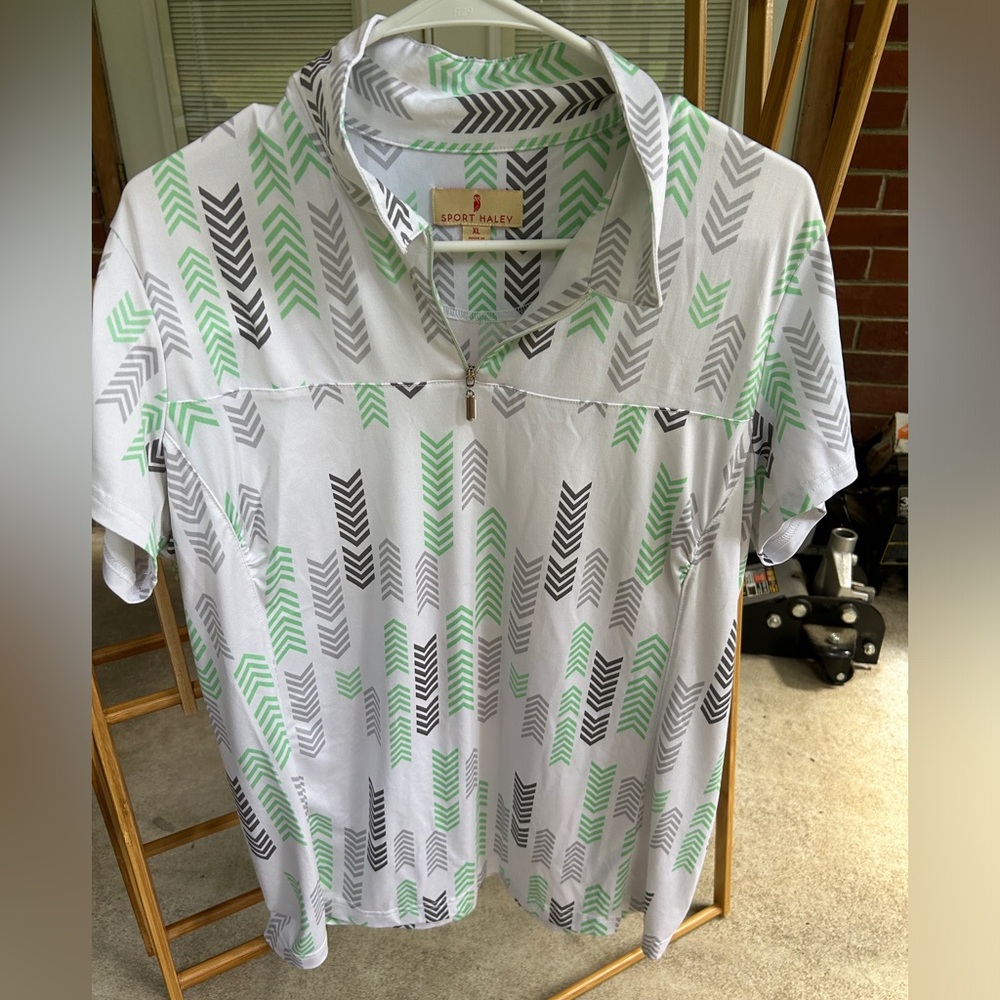 Sport Haley short sleeve golf top